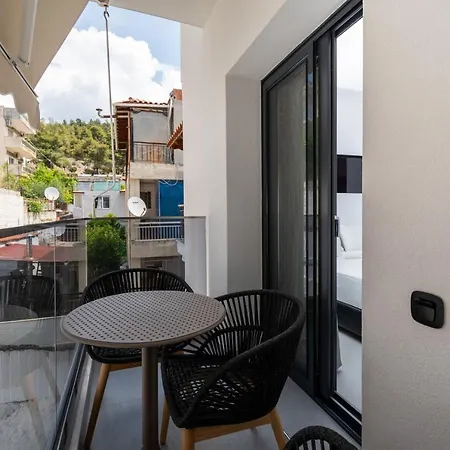 Sithoniars Luxury 1st Floor Appartement *
